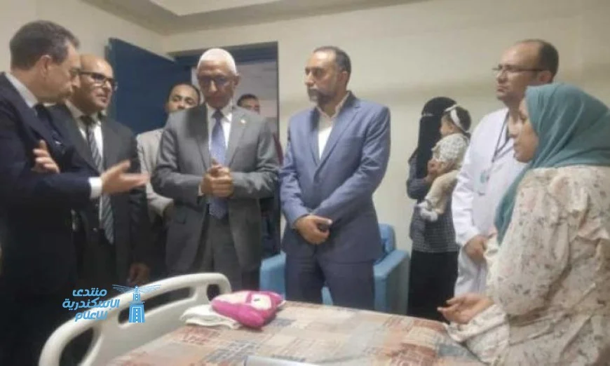 السفير الفرنسي يزور مستشفى العريش العام ويطلع على خدماته الطبية