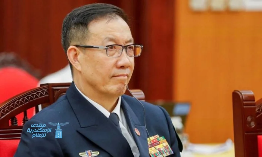 وزير الدفاع الصيني يطالب نظيره الأمريكي ببناء ثقة متبادلة لتعزيز التعاون الأمني