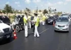 انتظام حركة المرور في شوارع القاهرة مع تغيير مسارات في شارع الأشراف