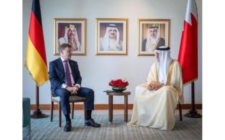 وزيرا خارجية البحرين وألمانيا يعقدان مباحثات مهمة لتعزيز التعاون الثنائي ومناقشة المستجدات الراهنة