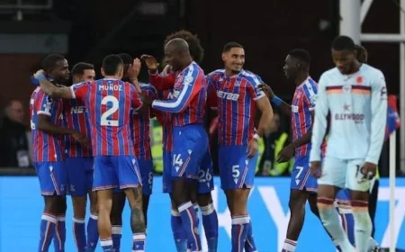 كريستال بالاس يحقق انتصاراً مثيراً على برينتفورد في الدوري الإنجليزي بثنائية رائعة