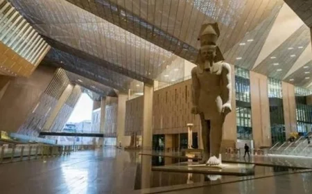 صحيفة لوموند الفرنسية تتسليط الضوء على افتتاح المتحف المصري الكبير وتبرز أهميته الثقافية