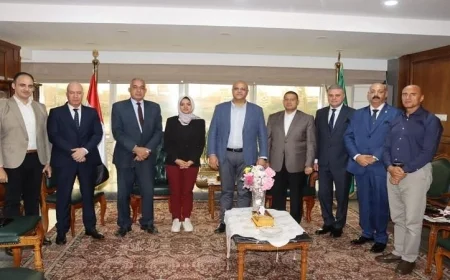 محافظ القليوبية يتناول خطة العمل والملفات السريعة مع رؤساء المدن الجدد