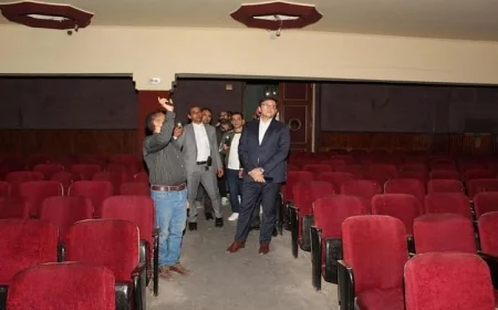 وزير الثقافة يحث على تسريع تطوير سينما ديانا في القاهرة وتحويلها إلى مركز للفنون المسرحية والسينمائية