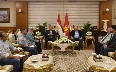 محافظ بورسعيد يلتقي مساعد وزير الثقافة لمناقشة تطوير قصر ثقافة بورسعيد