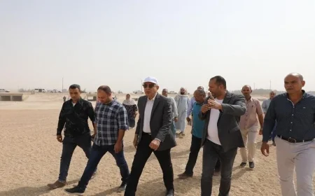 محافظ المنيا يقوم بجولة تفقدية لمخر سيل السرارية ويؤكد على أهمية التطهير الدوري والمستمر