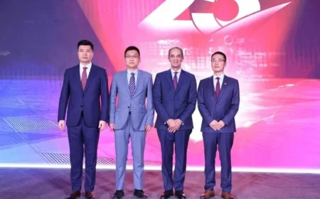 وزير الاتصالات يشارك في احتفالية هواوي بمناسبة مرور 25 عاماً من التميز في مصر