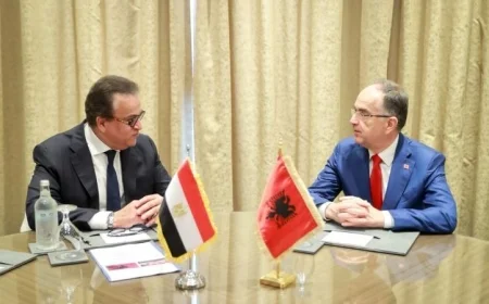 وزير الصحة يلتقي رئيس ألبانيا لاستكشاف فرص التعاون الصحي بين الدولتين
