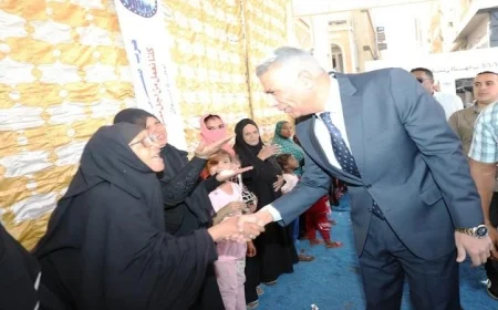 محافظ أسوان يرصد تفاصيل سير الانتخابات لمجلس النواب 2025