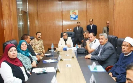 نائب محافظ الوادي الجديد تساهم في اجتماع التنمية المحلية لمراقبة سير الانتخابات