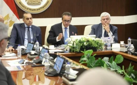 وزير الصحة يراقب مؤشرات رأس المال البشري ويدعو للاستعدادات للمؤتمر العالمي للسكان