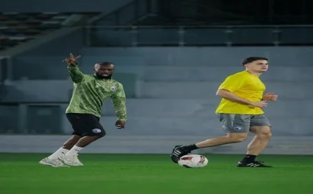 بيراميدز يبدأ تدريباته في أبوظبي استعدادا لمواجهة الزمالك في السوبر المصري