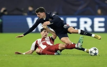 مباراة مثيرة أيندهوفن يعادل أولمبياكوس في الدقيقة الأخيرة بدوري أبطال أوروبا