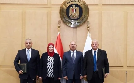 وزير الصناعة يدشن عقداً تاريخياً بين القاهرة للاستثمار وشركة ليوني الألمانية