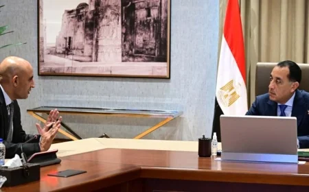 رئيس الوزراء يناقش مع وزير التعليم أبرز ملفات عمل الوزارة