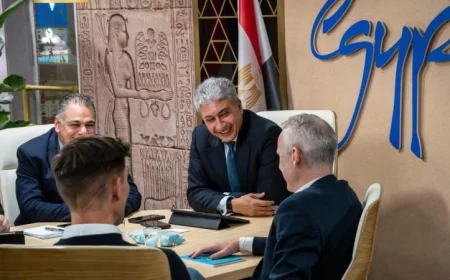 فتحي يتعاون مع مسؤولي TripAdvisor لتعزيز الترويج للمقصد السياحي