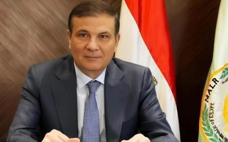 وزير الزراعة يحيل 4 مسؤولين من جمعيات زراعية وعدد من الموظفين العموميين إلى النيابة العامة