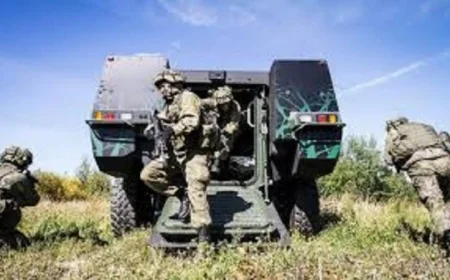 أوكرانيا تستقبل 21 ناقلة جنود مدرعة من طراز باتريا قادمة من لاتفيا