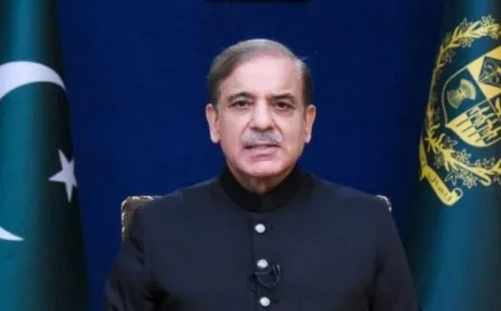 رئيس الوزراء الباكستاني يزور أذربيجان لتعزيز الشراكة الاستراتيجية بين باكستان وأذربيجان