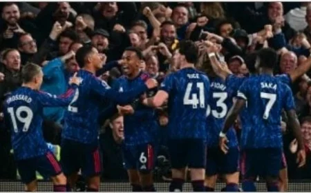 أرسنال يتطلع لتوسيع فارق الصدارة في مواجهة سندرلاند مفاجأة الدوري الإنجليزي