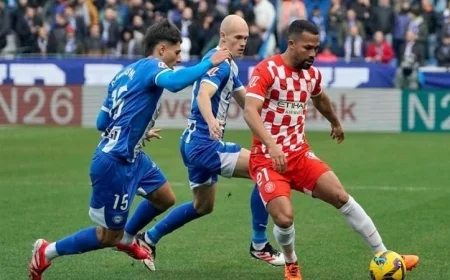 جيرونا يحقق فوزاً ثميناً على ديبورتيفو ألافيس بهدف نظيف في صراع الدوري الإسباني