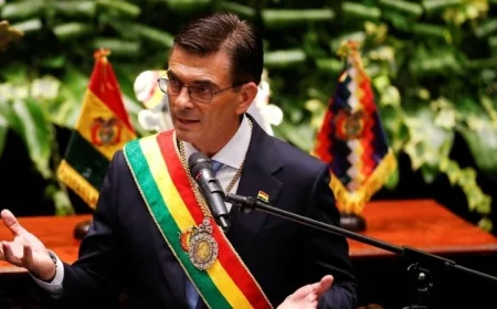 سفير مصر في لاباز يشارك في احتفالات تنصيب رئيس بوليفيا الجديد