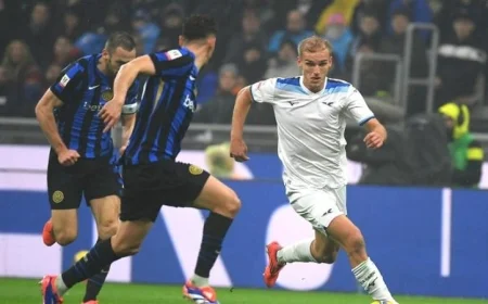 إنتر ميلان يحقق انتصاراً مثيراً على لاتسيو ويتصدر الدوري الإيطالي بفارق الأهداف
