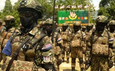 تايلاند توقف اتفاق السلام مع كمبوديا إثر إصابة شخصين بانفجار لغم أرضي