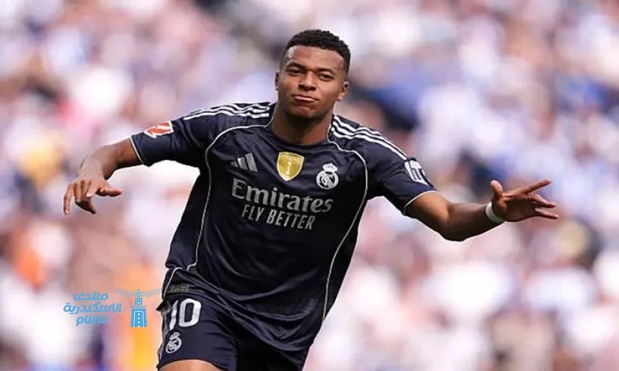 مبابي يعبر عن تقديره لرونالدو لكنه يوضح اختلاف مساره الكروي