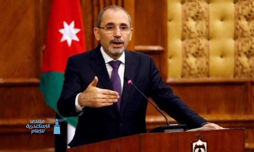 الصفدي يؤكد ضرورة الوحدة في غزة ويكشف عن موقف الأردن من نشر القوات بالقطاع