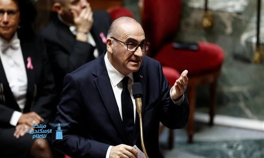 تحذيرات وزير الداخلية الفرنسي من سياسة لي الأذرع تجاه الجزائر