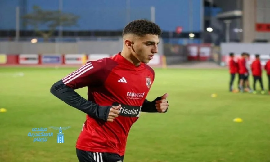 عودة مروان وكوكا إلى قائمة الأهلي للمواجهة المرتقبة ضد المصري في الدوري الممتاز