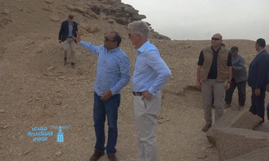 زيارة ملك بلجيكا لمنطقتي سقارة وأبوصير الأثريتين تثير اهتمام السياح والمستكشفين