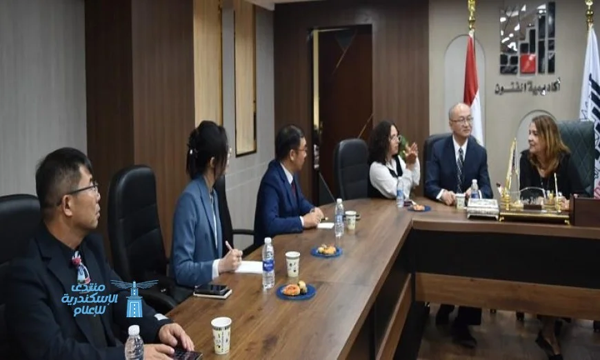 أكاديمية الفنون تستكشف فرص التعاون مع جامعة يون نان الصينية