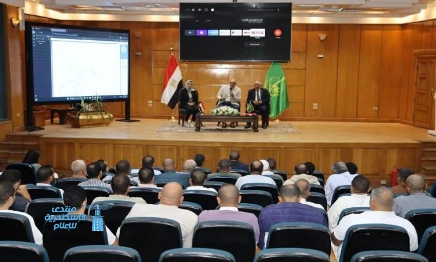 محافظ القليوبية يستعرض مشروع إنشاء مجمع معارض وسوق سيارات حضاري جديد