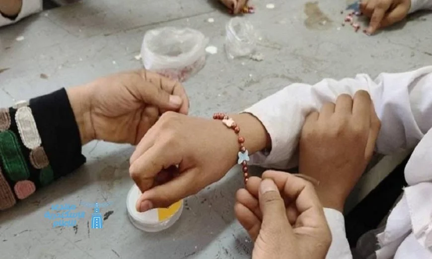 ورشة إبداعية لتعليم فنون الخرز والكروشيه لذوي الهمم في قصر ثقافة الفيوم