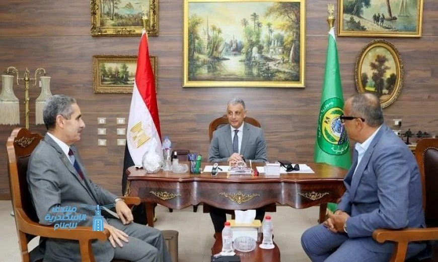 محافظ الإسماعيلية يعزز الدعم للجهاز التنفيذي في المحافظة لتحقيق النجاح والتطوير