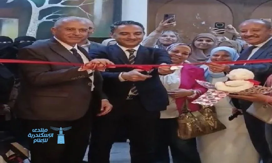 افتتاح معرض فني مميز بعنوان أنامل واعدة في كلية التربية النوعية جامعة الفيوم