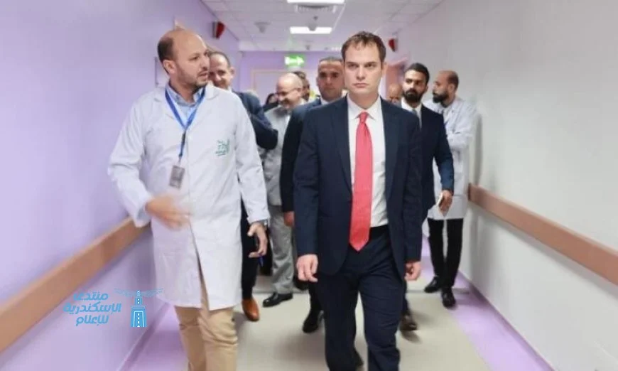 مستشفى زايد التخصصي يستقبل وفداً بريطانياً لمناقشة تجهيزات استقبال مصابي غزة