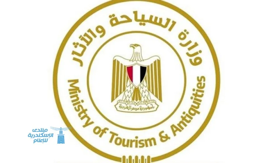 السياحة تكشف حقيقة الصور المتداولة حول أغطية بلاستيكية ممزقة حول المتحف