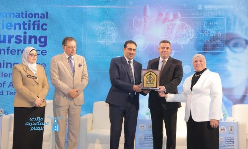 مؤتمر تمريض القاهرة يتوج نجاحاته في التميز التمريضي بعصر الذكاء الاصطناعي