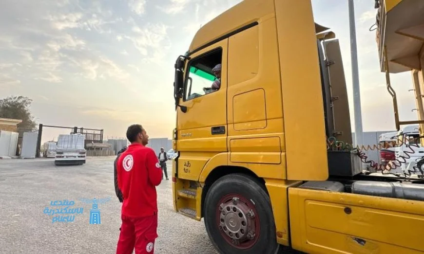 الهلال الأحمر يعلن عن انطلاق قافلة زاد العزة 65 محملة بـ 8 آلاف طن من المساعدات إلى الفلسطينيين