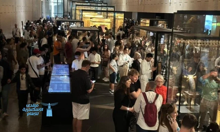جماهير غفيرة تتدفق لدخول المتحف المصري الكبير في لحظاته الأولى من الافتتاح
