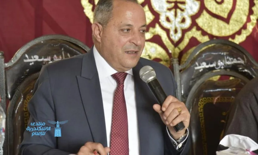 محافظ بورسعيد يلتقي بالمزارعين ويستمع لمطالبهم الحيوية