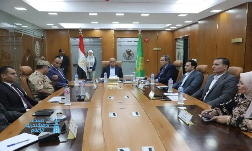 محافظ المنيا يتفقد سير عملية التصويت في انتخابات مجلس النواب ويشدد على أهمية المشاركة