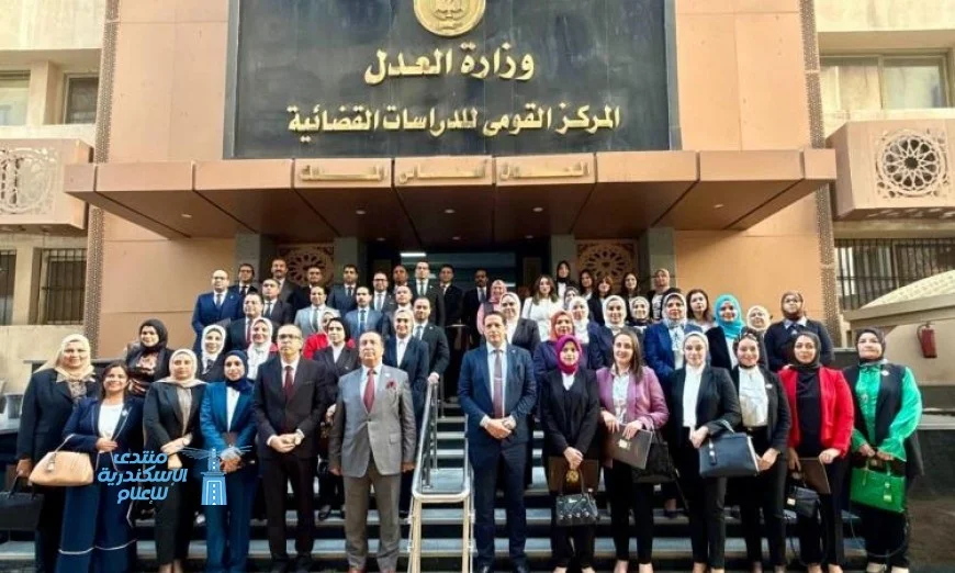 النيابة الإدارية تختتم برنامجاً تدريبياً شاملاً لمكافحة الكسب غير المشروع وغسل الأموال