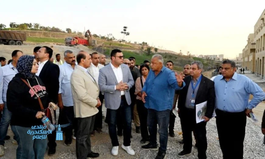 وزير الإسكان يتفقد مشروع حدائق تلال الفسطاط الجديد في القاهرة