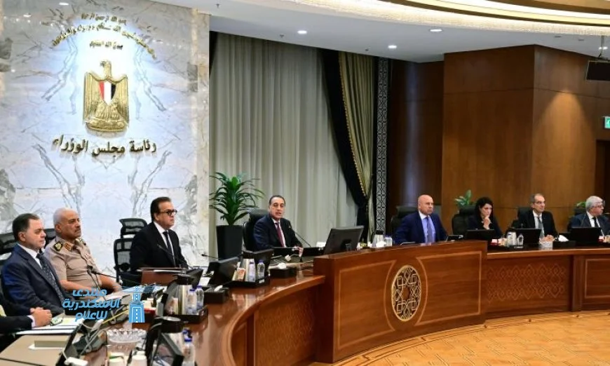 مدبولي يحتفل مع الرئيس والحكومة والشعب المصري بمناسبة افتتاح المتحف المصري الجديد