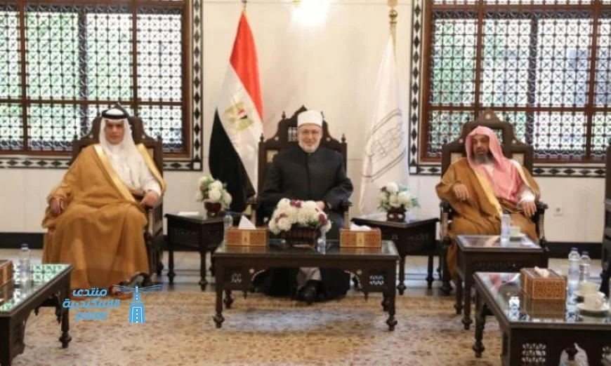 الضويني والعنزي يطلقان ندوة جديدة حول التجارب الرائدة وآفاق المستقبل