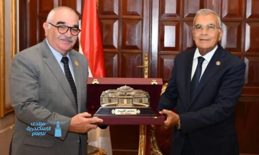 تهاني رئيس هيئة قضايا الدولة للمستشار عصام فريد بمناسبة توليه رئاسة مجلس الشيوخ